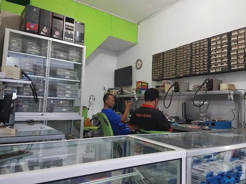 Waryadi HP: Solusi HP Terbaik di Purwajati Cilacap